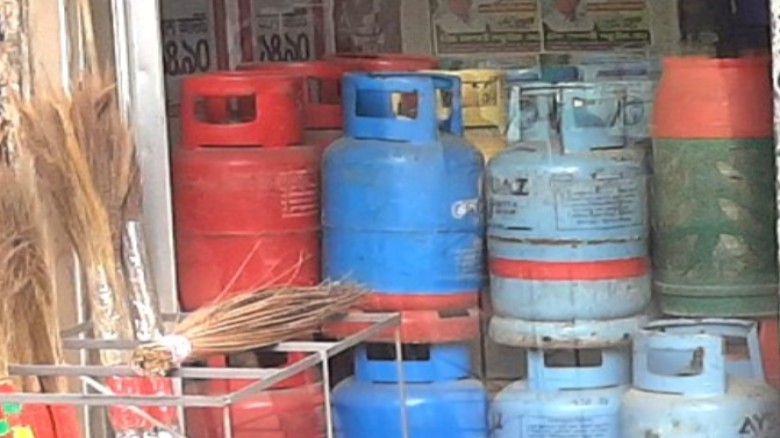 ভোক্তা পর্যায়ে এলপি গ্যাসের দাম বাড়ল, ১২ কেজির সিলিন্ডার ১৩৫