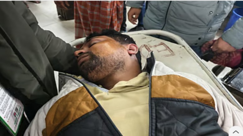 কুড়িগ্রামে এনসিপি প্রার্থীর গাড়িতে হামলার অভিযোগ, ভাইসহ আহত 